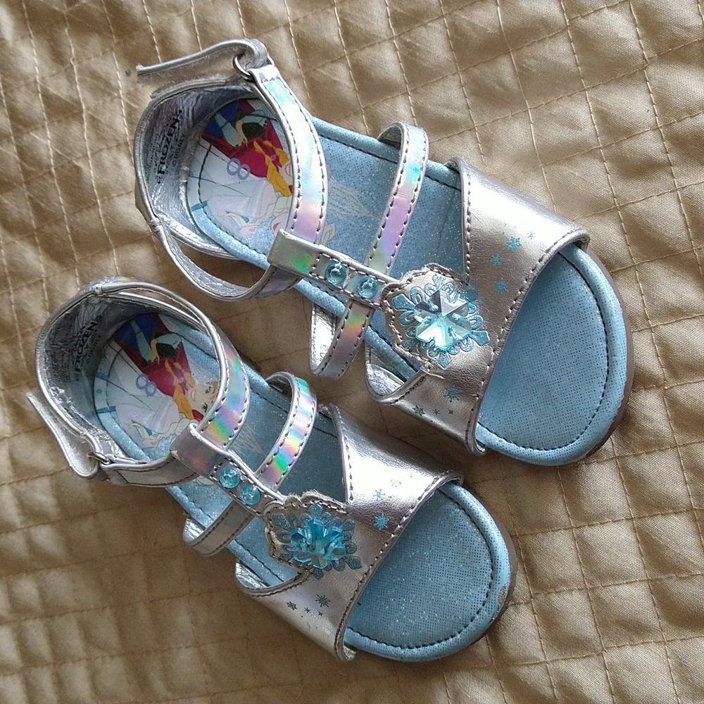 Disney Frozen Sandals Size 8